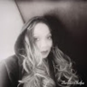 Meet your Posher, Theresa